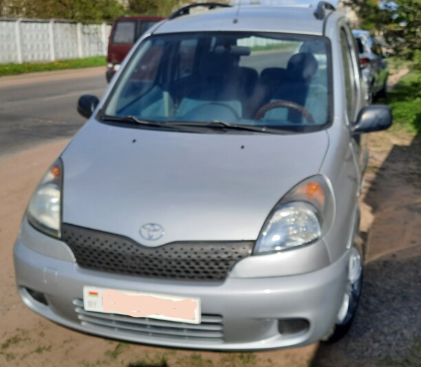 Toyota Yaris Verso, 2001 г.