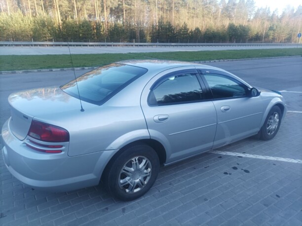Dodge Stratus II · Рестайлинг, 2004 г.