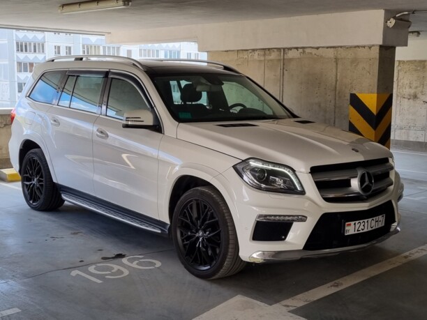 Mercedes-Benz GL-Класс X166, 7 мест, 2014 г.