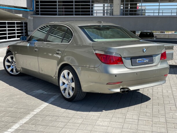 BMW 5 серия E60, E61, 2005 г.
