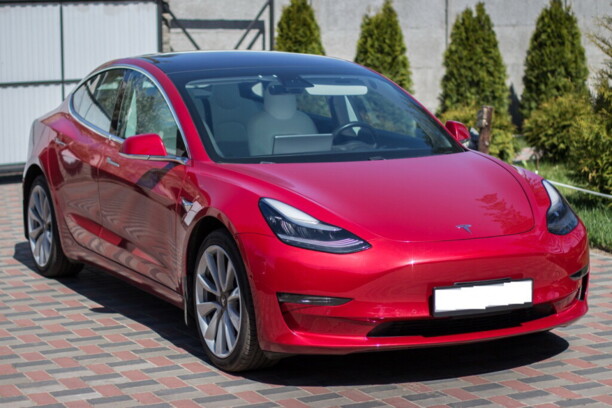 Tesla Model 3, 2018 г.