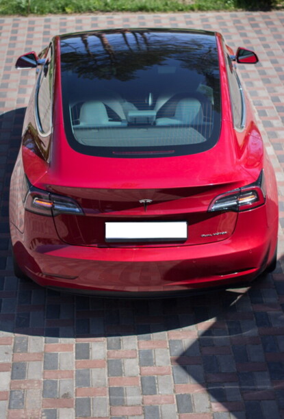 Tesla Model 3, 2018 г.