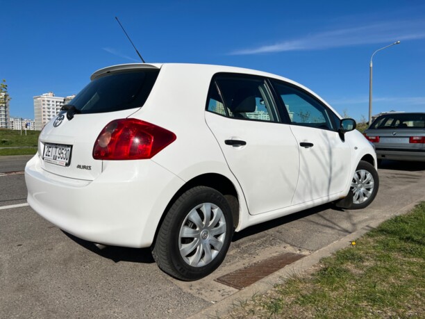 Toyota Auris I (E150), 2009 г.