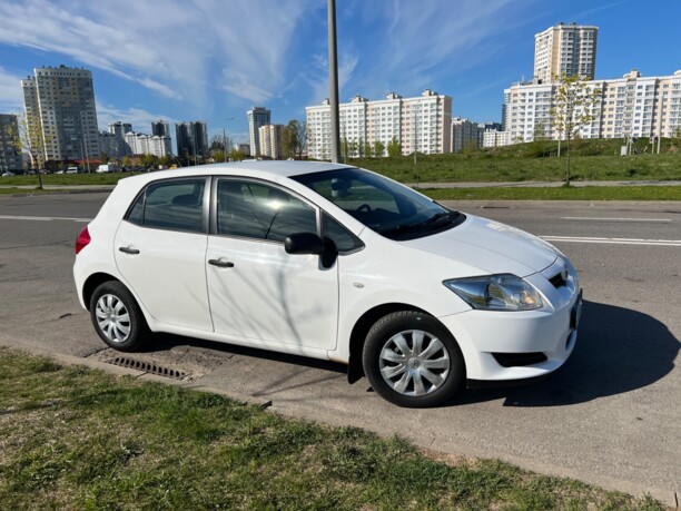 Toyota Auris I (E150), 2009 г.