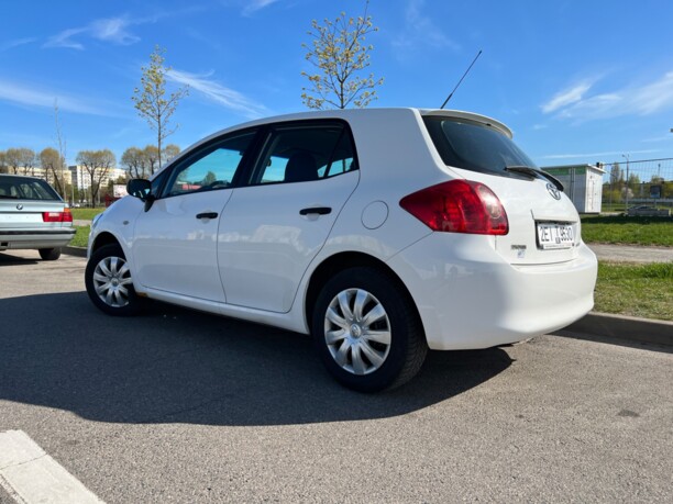 Toyota Auris I (E150), 2009 г.