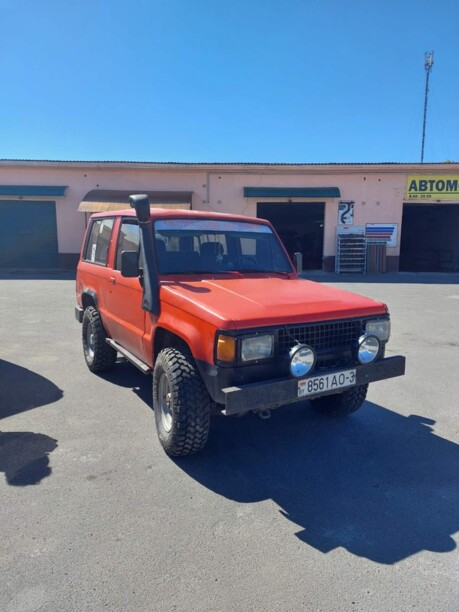 Isuzu Trooper I, 1990 г.