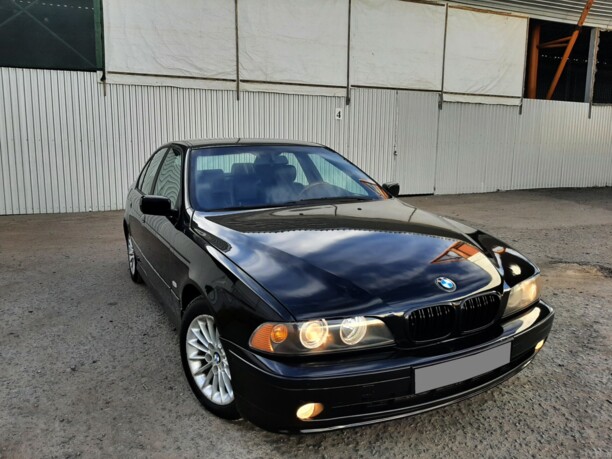 BMW 5 серия E39, 2001 г.