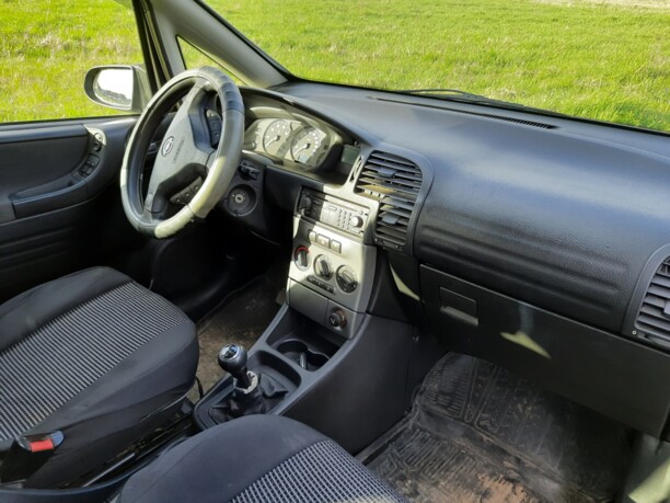 Opel Zafira A · Рестайлинг, 7 мест, 2004 г.