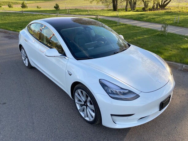 Tesla Model 3, 2018 г.