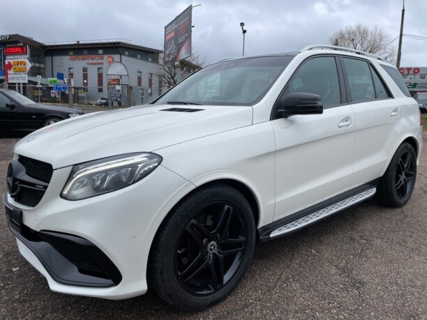 Mercedes-Benz GLE W166, 2015 г.