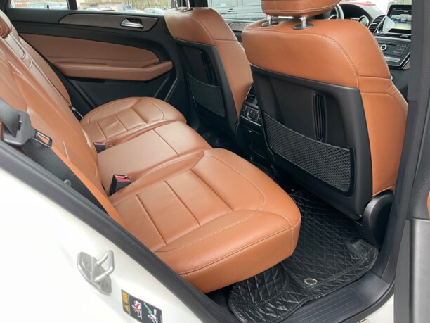 Mercedes-Benz GLE W166, 2015 г.