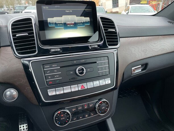 Mercedes-Benz GLE W166, 2015 г.