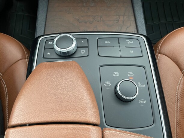 Mercedes-Benz GLE W166, 2015 г.