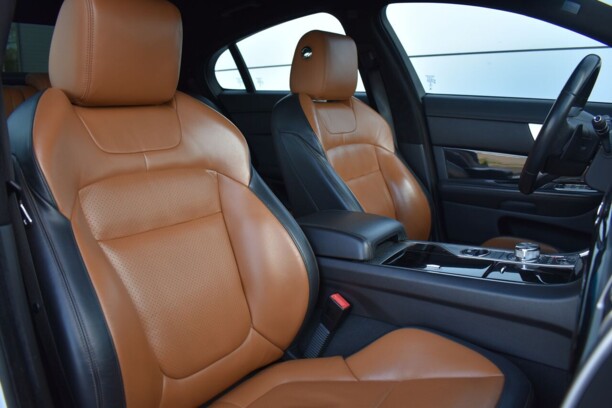 Jaguar XF X250 · Рестайлинг, 2014 г.