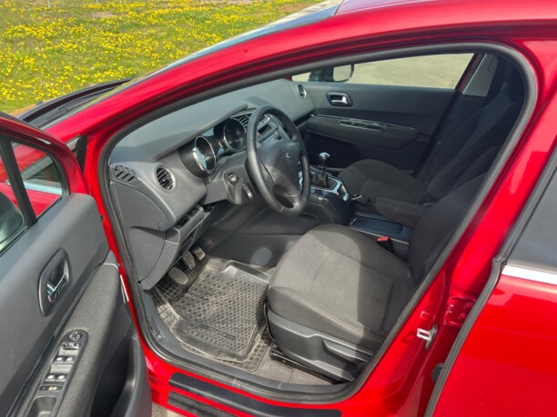 Peugeot 5008 I, 7 мест, 2010 г.