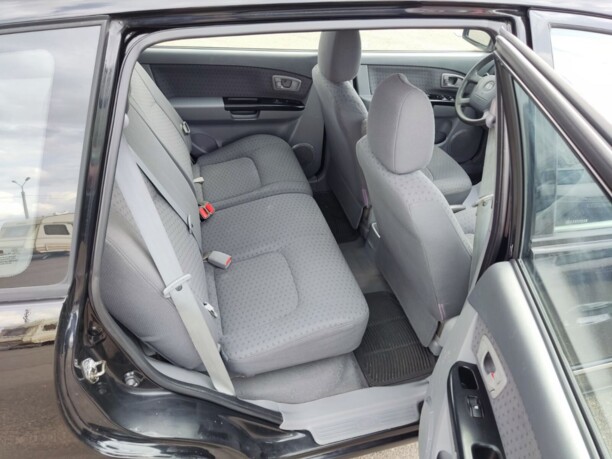 Kia Carens I · Рестайлинг, 2004 г.