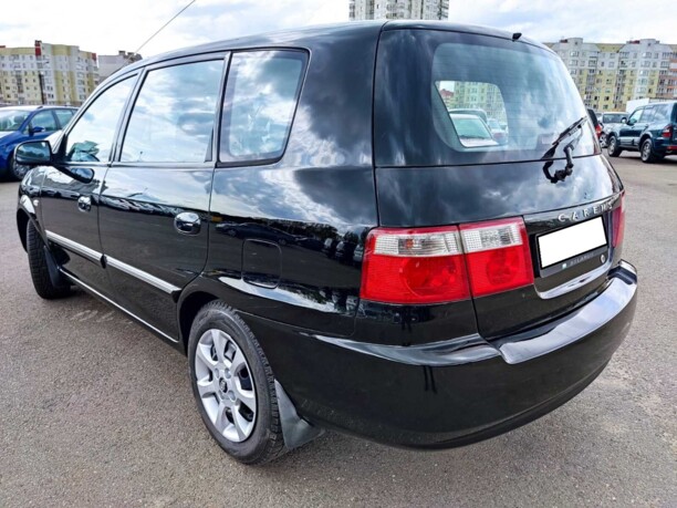 Kia Carens I · Рестайлинг, 2004 г.