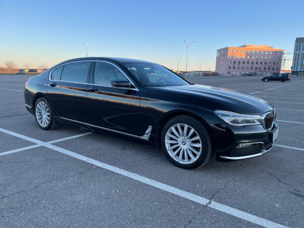 BMW 7 серия G12 (Long), 2016 г.