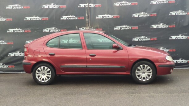 Renault Megane I · Рестайлинг, 2001 г.