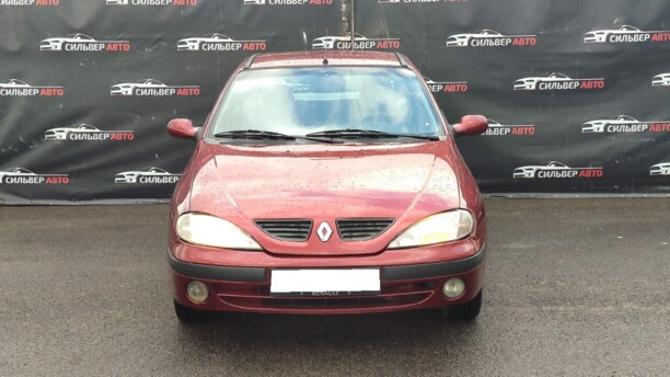 Renault Megane I · Рестайлинг, 2001 г.