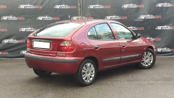 Renault Megane I · Рестайлинг, 2001 г.
