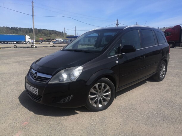 Opel Zafira B · Рестайлинг, 7 мест, 2010 г.