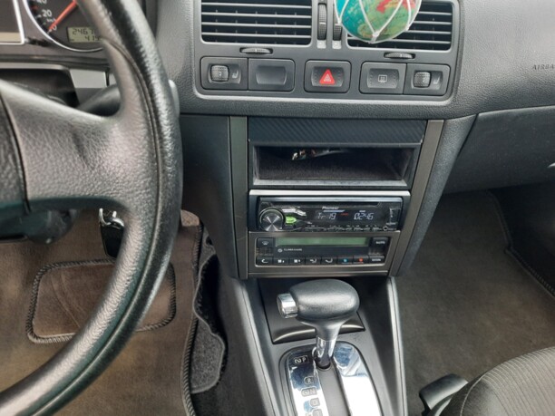 Volkswagen Bora, 2005 г.