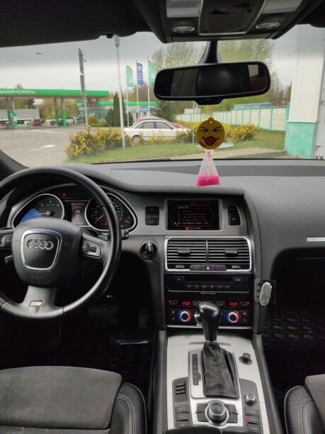 Audi Q7 4L, 7 мест, 2008 г.