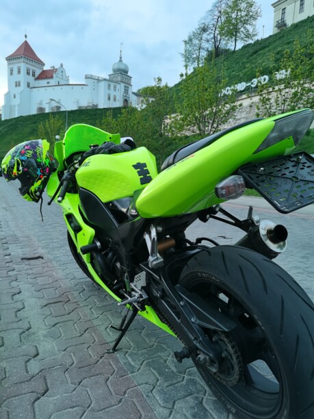 Kawasaki ZXR Kawasaki ninja ZX10R, 2005 г.