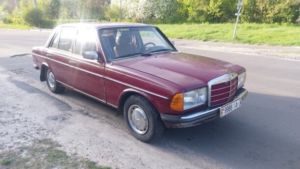 Mercedes-Benz E-Класс W123, 1983 г.