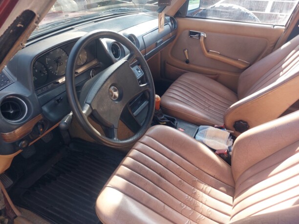 Mercedes-Benz E-Класс W123, 1983 г.