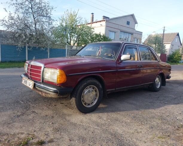 Mercedes-Benz E-Класс W123, 1983 г.