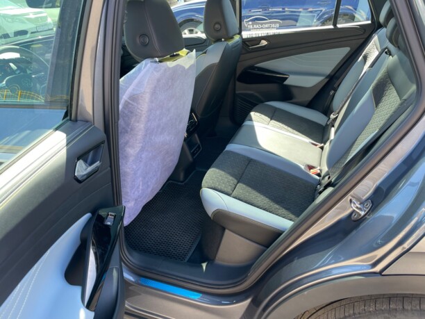 Volkswagen ID.4, 2021 г.