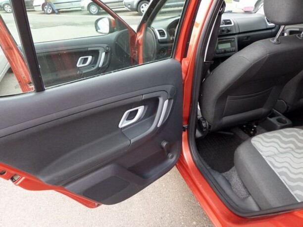 Skoda Fabia 5J, 2010 г.