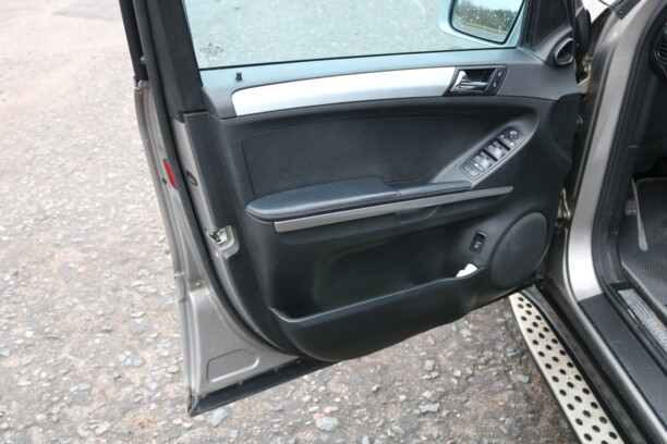 Mercedes-Benz M-Класс W164, 2008 г.