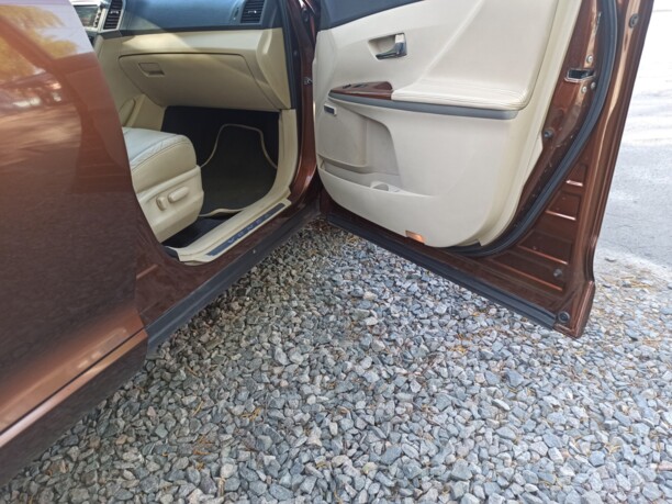 Toyota Venza I, 2009 г.