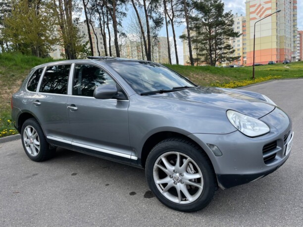 Porsche Cayenne 955, 2004 г.