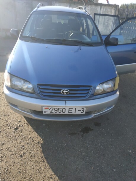 Toyota Picnic, 1997 г.