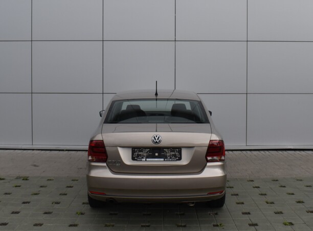 Volkswagen Polo Sedan I · Рестайлинг, 2015 г.