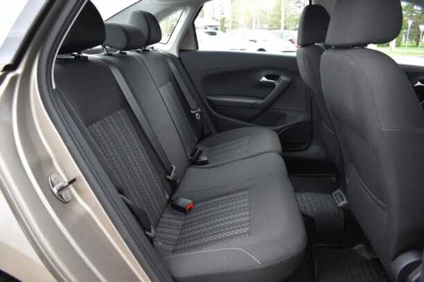 Volkswagen Polo Sedan I · Рестайлинг, 2015 г.
