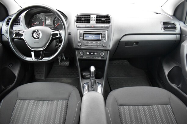 Volkswagen Polo Sedan I · Рестайлинг, 2015 г.