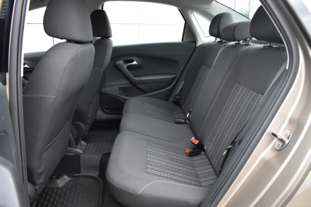 Volkswagen Polo Sedan I · Рестайлинг, 2015 г.