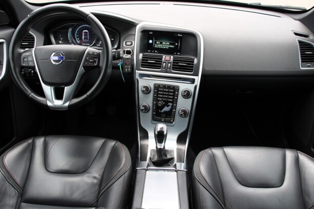 Volvo XC60 I · Рестайлинг, 2016 г.