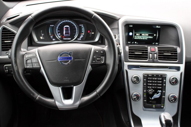 Volvo XC60 I · Рестайлинг, 2016 г.