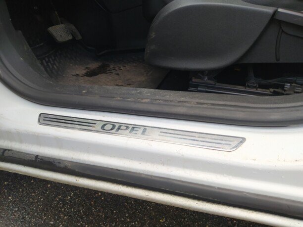 Opel Astra J, 2010 г.