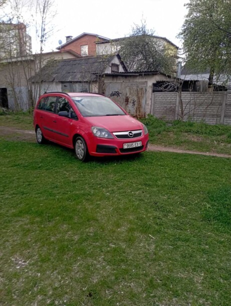 Opel Zafira B, 7 мест, 2005 г.