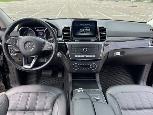 Mercedes-Benz GLE W166, 2015 г.