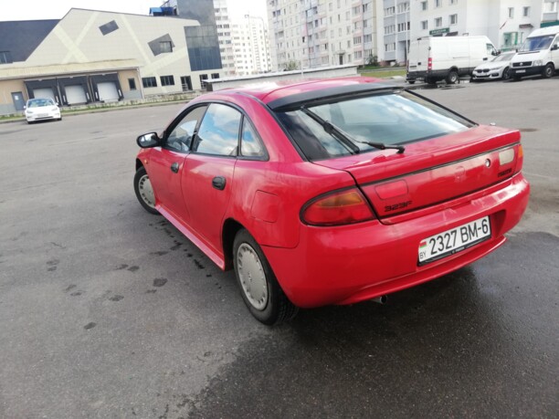 Mazda 323F, 1996 г.
