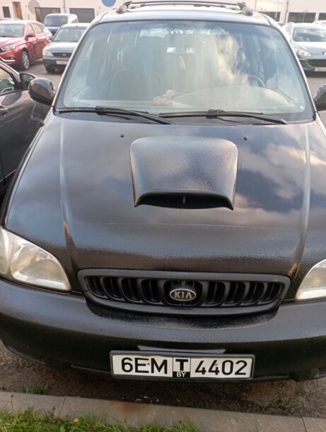 Kia Carnival I, 7 мест, 2001 г.
