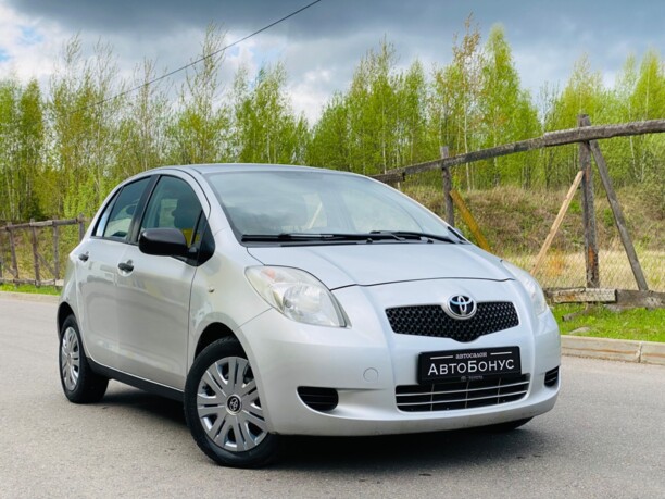 Toyota Yaris II (XP9), 2008 г.